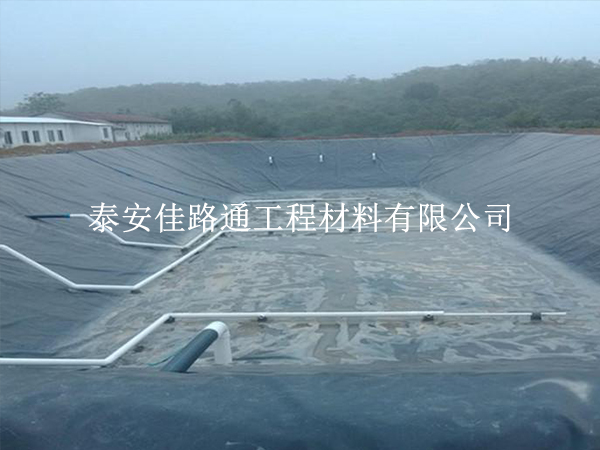 沼氣池防滲膜施工質量控制技巧：確保高效與持久的秘訣